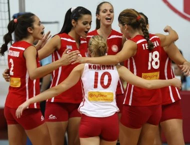 Βόλεϊ: 3-0 σετ ο Ολυμπιακός τον ΠΑΟΚ